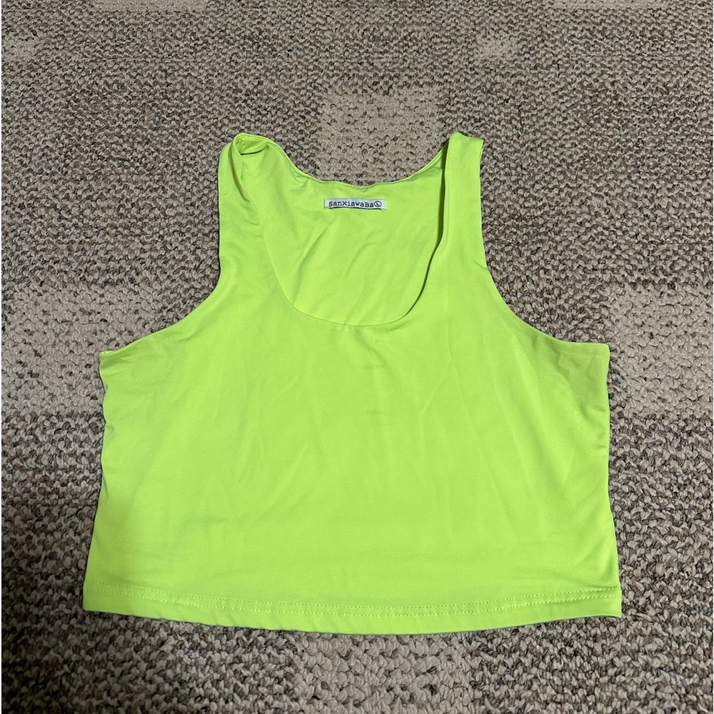 Women’s workout tank top